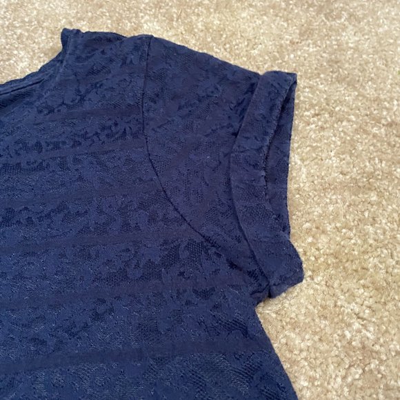 Mudd Medium Cropped Shirt with Lace - Picture 5 of 5